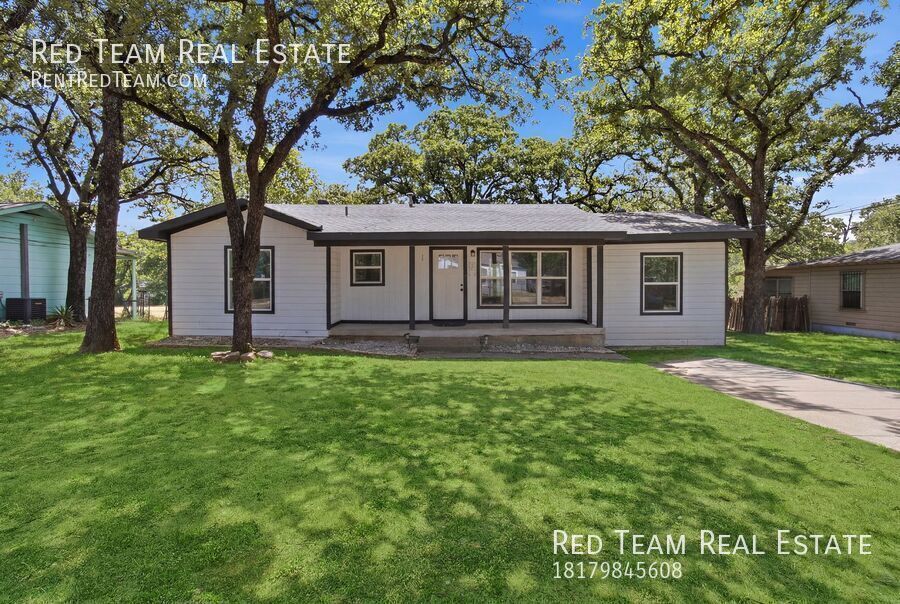 800 Winnie St. property image