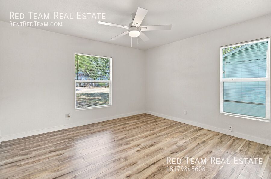 800 Winnie St. property image
