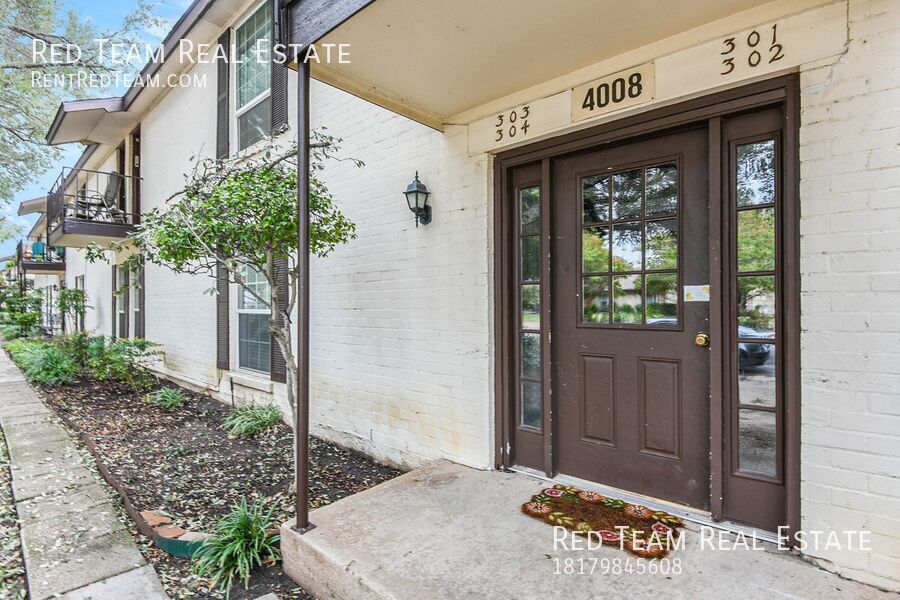 Elegant Three Bedroom Unit across from Ridglea Country Club property image