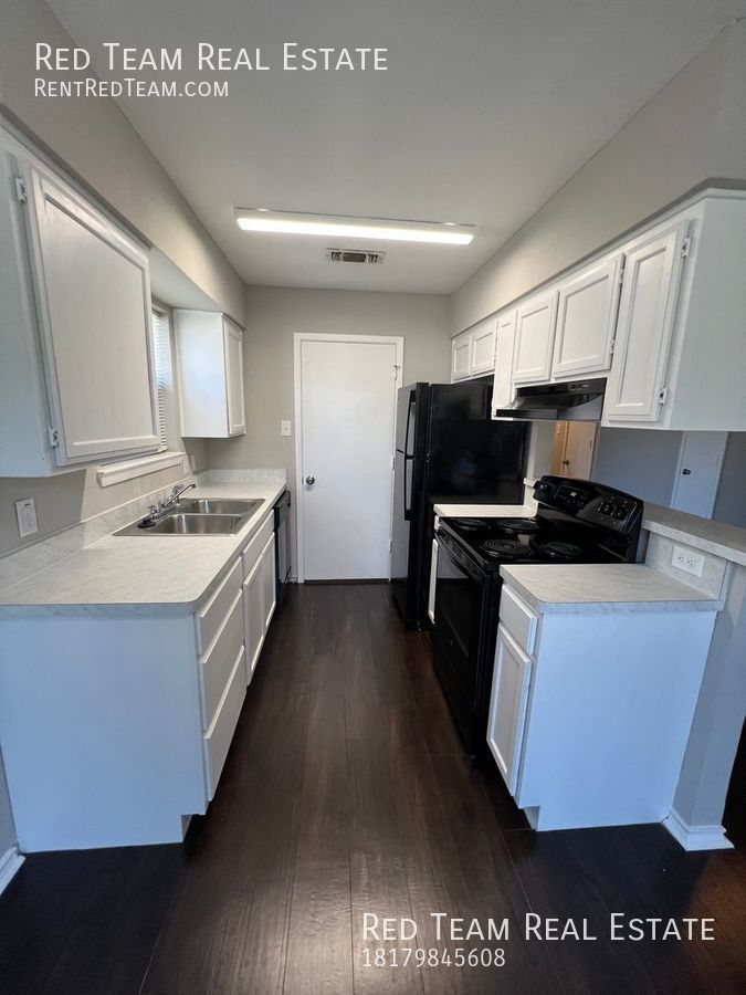 2 Bedroom Apartment Near General Motors property image