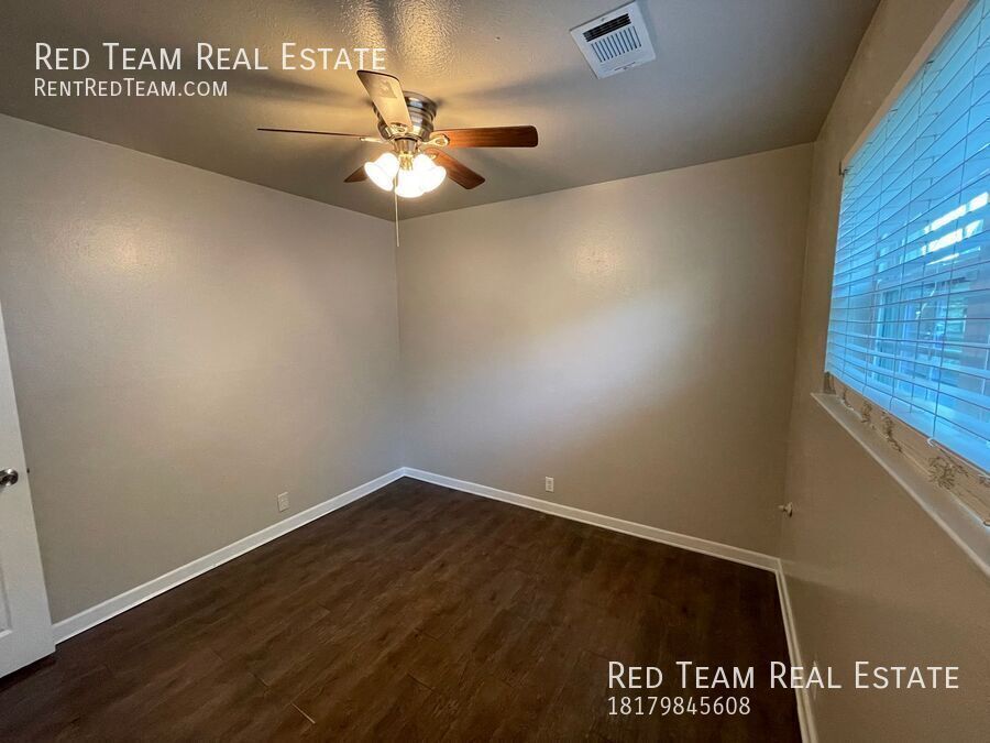 Burleson Gem - Near everything! property image