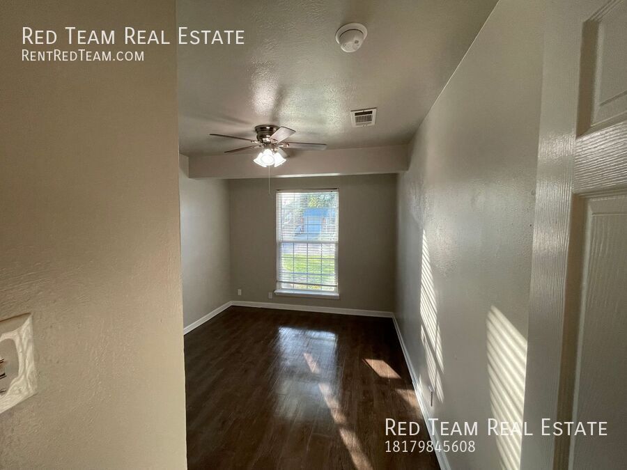 Burleson Gem - Near everything! property image