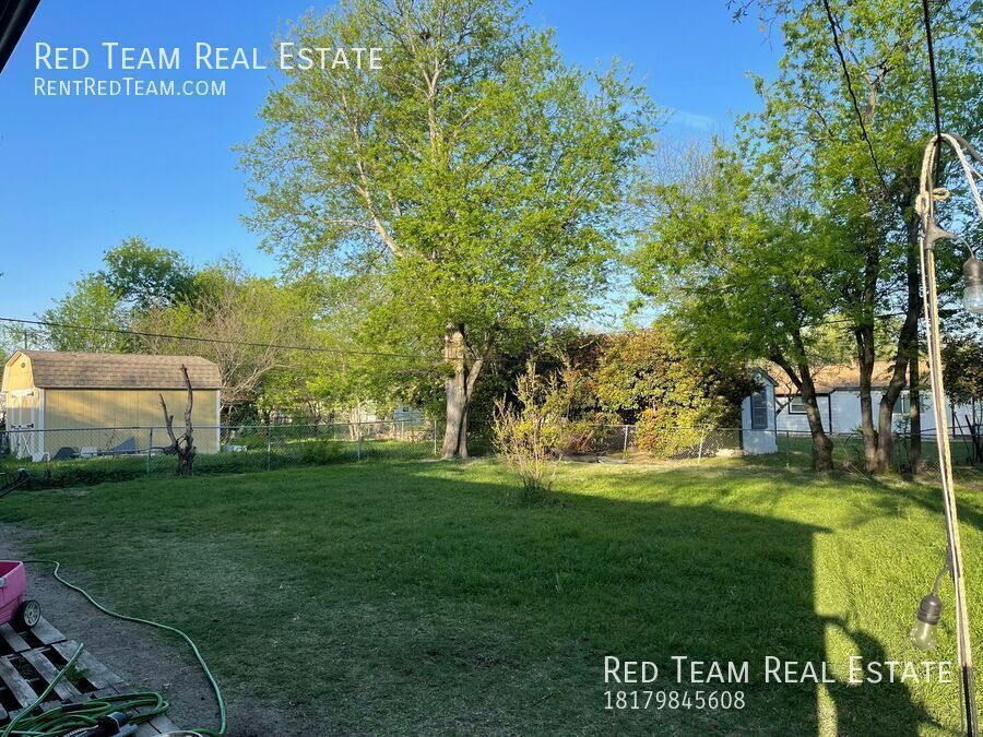 Burleson Gem - Near everything! property image