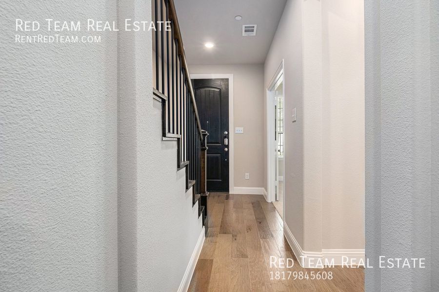 Convenience, Style, and Location - Windhaven Crossings Townhome property image