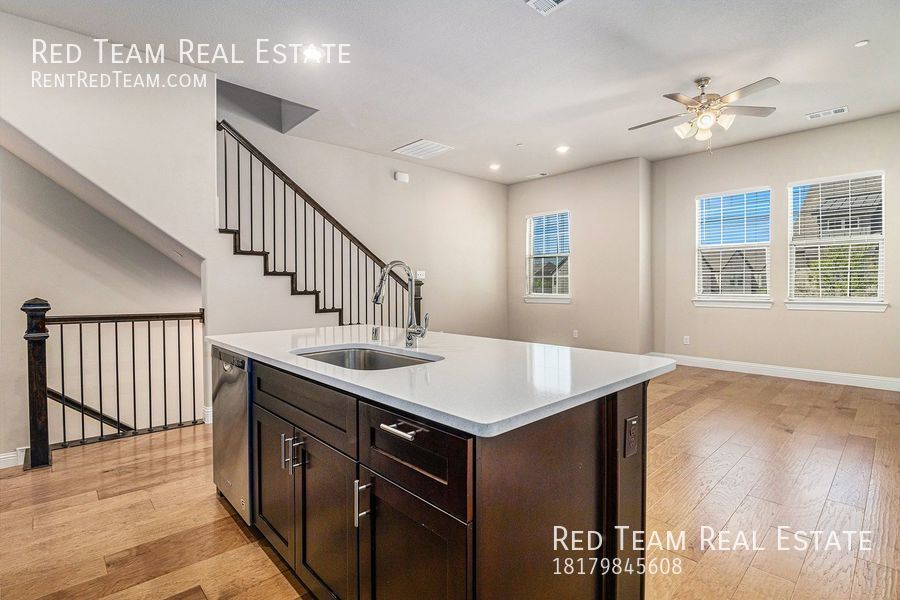 Convenience, Style, and Location - Windhaven Crossings Townhome property image