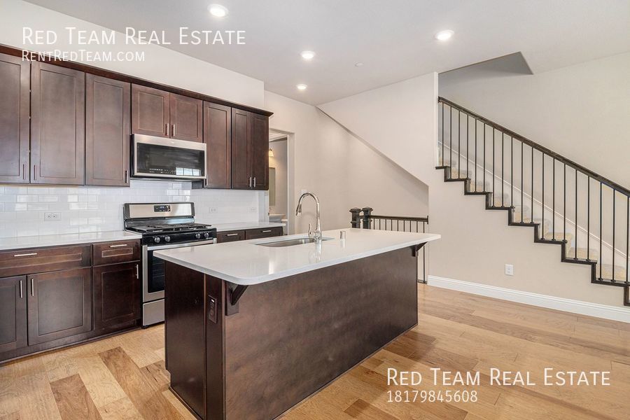 Convenience, Style, and Location - Windhaven Crossings Townhome property image