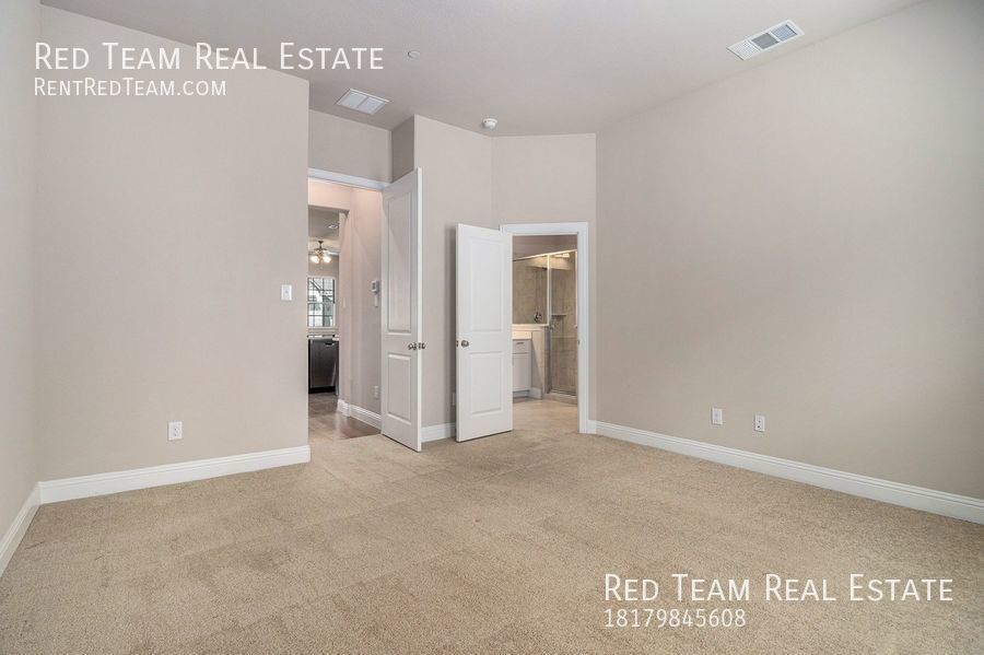 Convenience, Style, and Location - Windhaven Crossings Townhome property image
