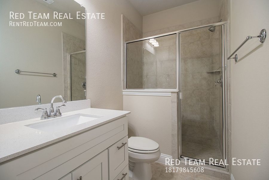Convenience, Style, and Location - Windhaven Crossings Townhome property image