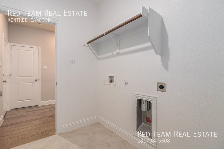 Convenience, Style, and Location - Windhaven Crossings Townhome property image