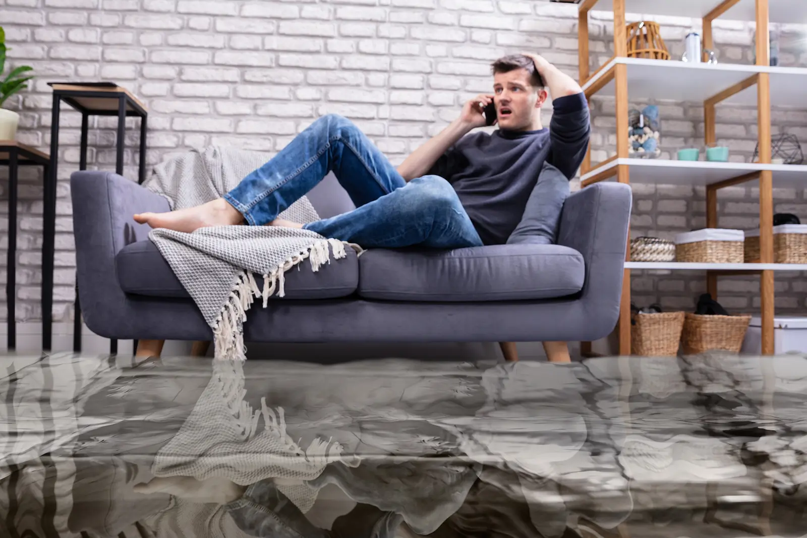 Floodplain Notices for Texas Rentals: SB 2349 Guide